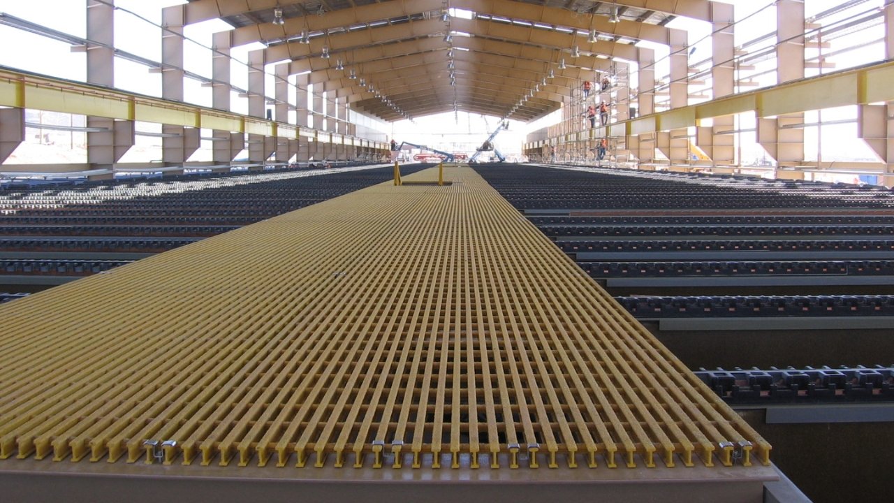 Comparing the Impact of FRP and Steel in Mining Safety