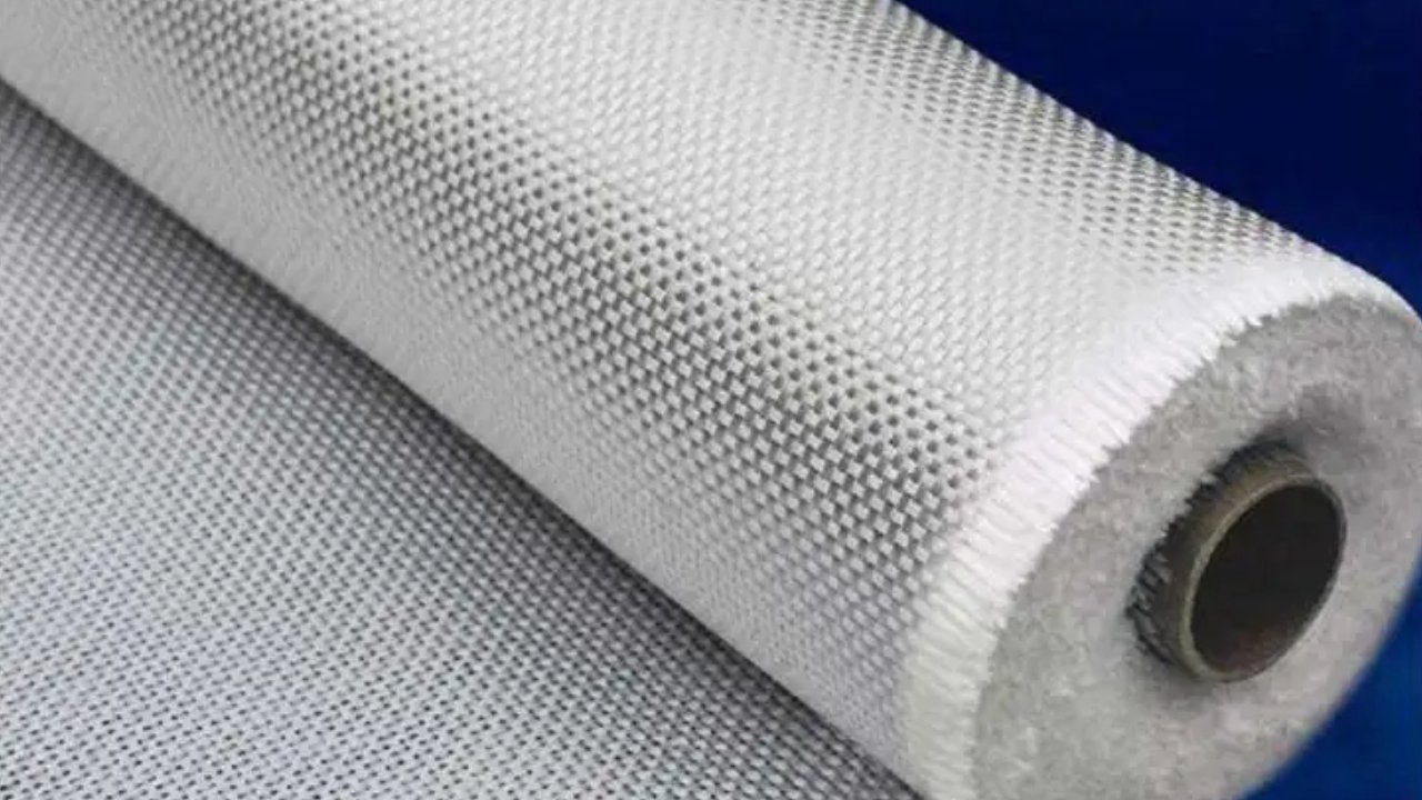 Differences between FRP and Fiberglass