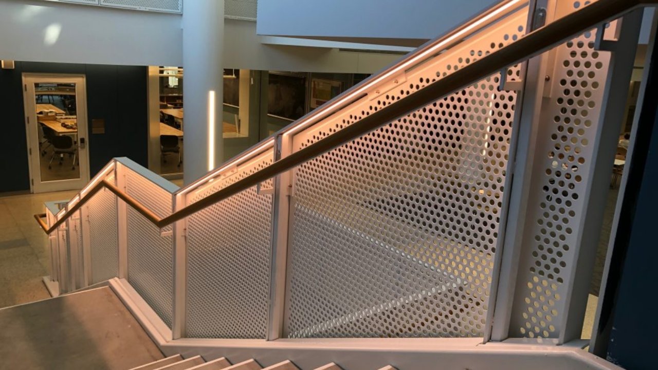 Key Factors to Consider When Choosing the Right Architectural Railing