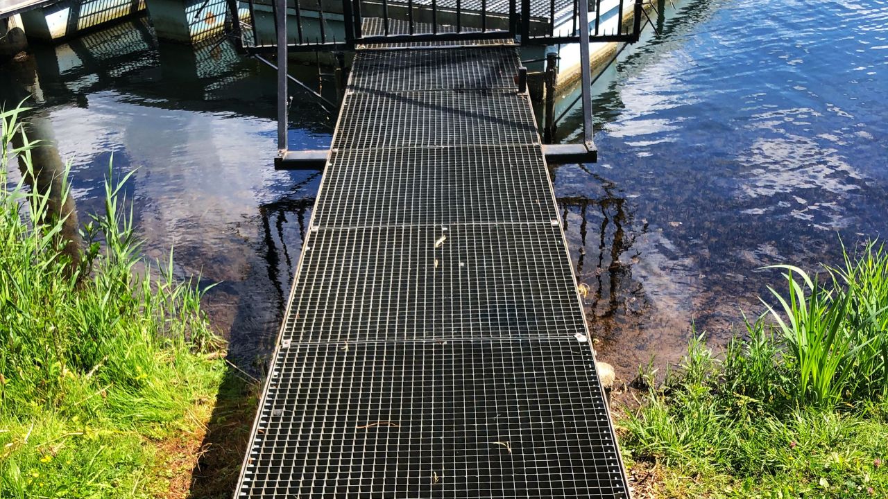 Tips to Choose the Proper FRP Dock Gratings