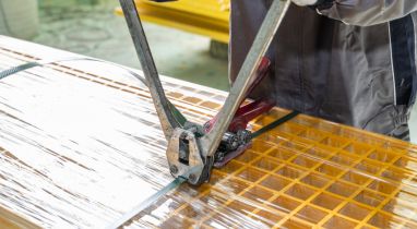 Anti-Slip FRP Gratings for Walkways